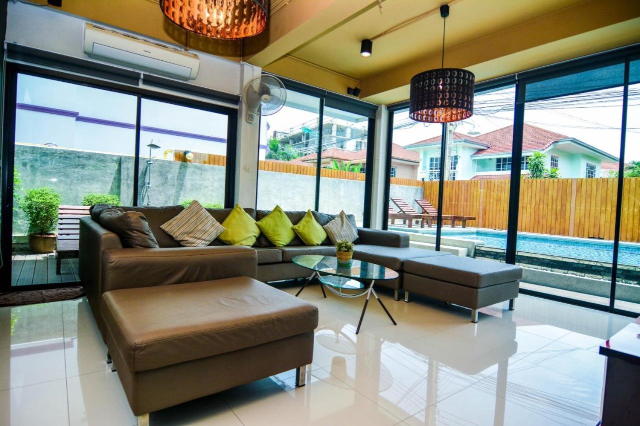 Vichy Villa Pantai Jomtien Bagian luar foto